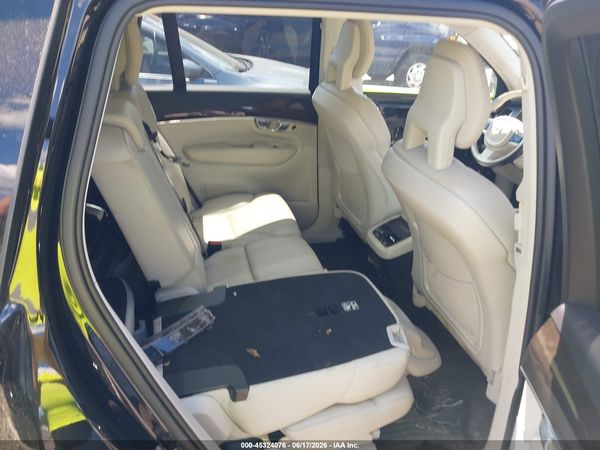 2018 VOLVO XC90 T6 MOMENTUM