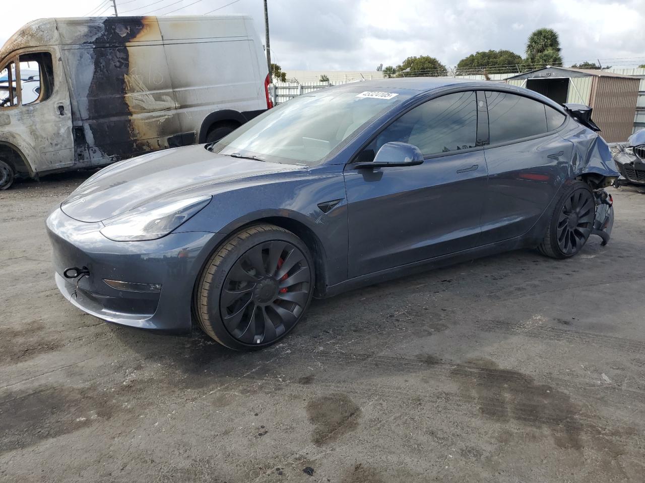 2022 TESLA MODEL 3 — Front 3/4