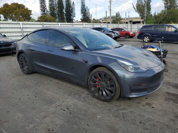 2022 TESLA MODEL 3 — Passenger 3/4