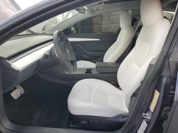 2022 TESLA MODEL 3 — DENT