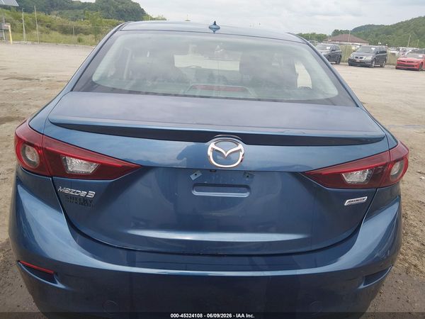 2018 MAZDA MAZDA3 TOURING