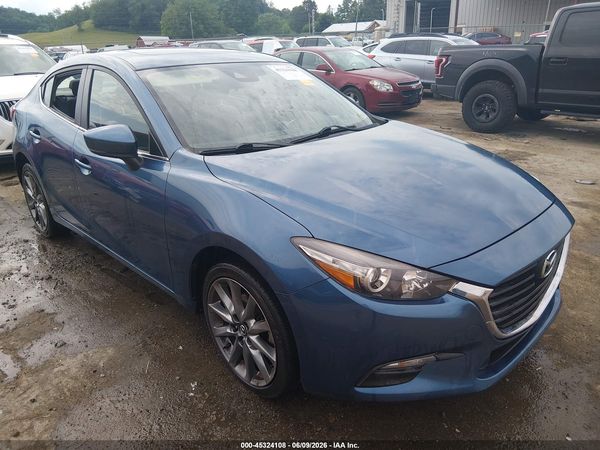 2018 MAZDA MAZDA3 TOURING