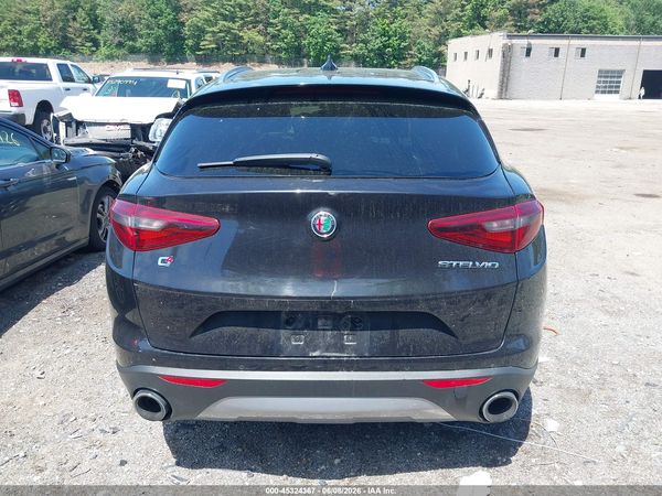 2018 ALFA ROMEO STELVIO TI AWD