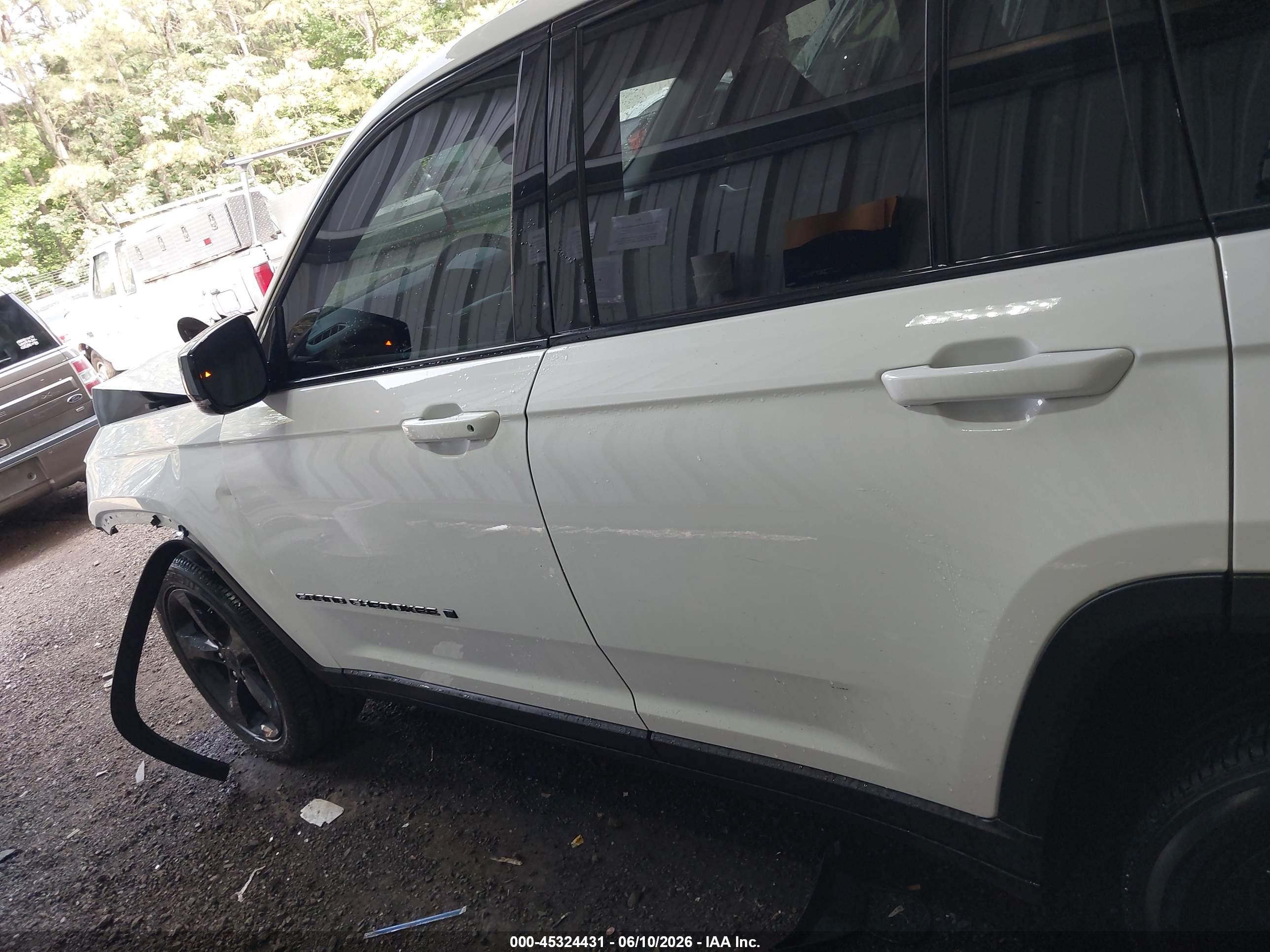 2023 JEEP GRAND CHEROKEE ALTITUDE 4X4