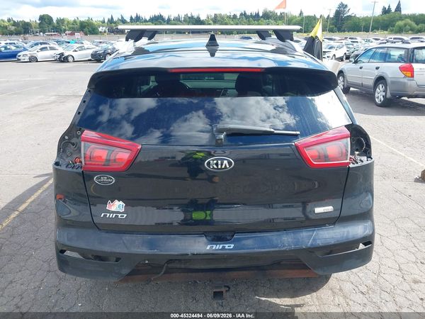 2017 KIA NIRO LX