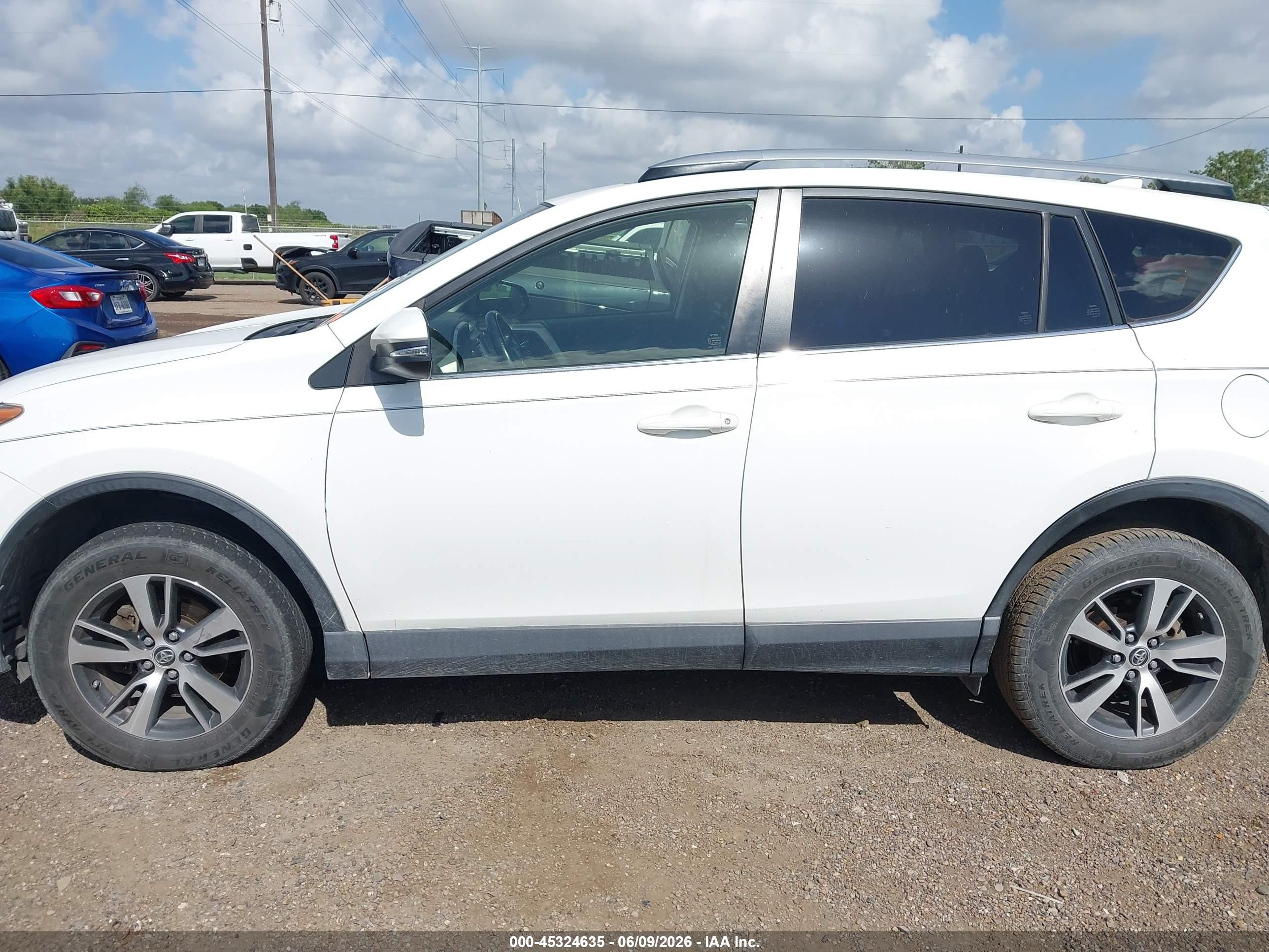 2018 TOYOTA RAV4 XLE