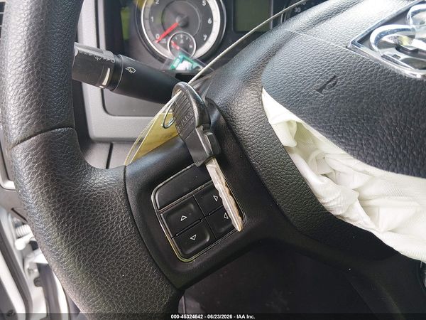 2019 RAM 1500 CLASSIC EXPRESS  4X2 6'4 BOX