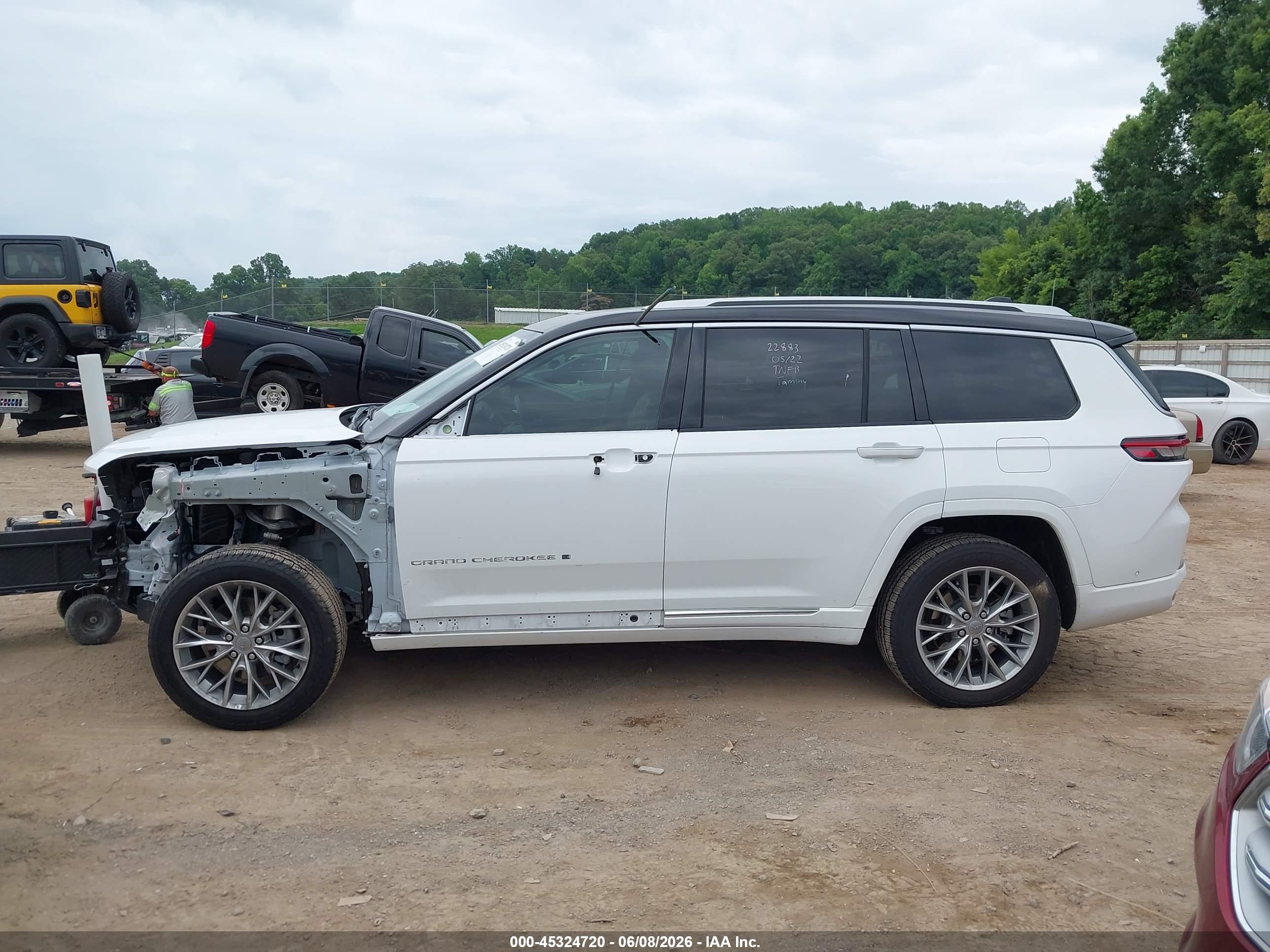 2023 JEEP GRAND CHEROKEE L SUMMIT 4X4