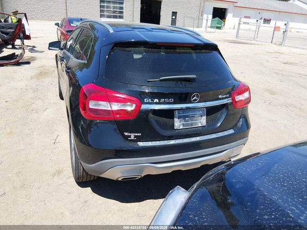 2020 MERCEDES-BENZ GLA 250 4MATIC