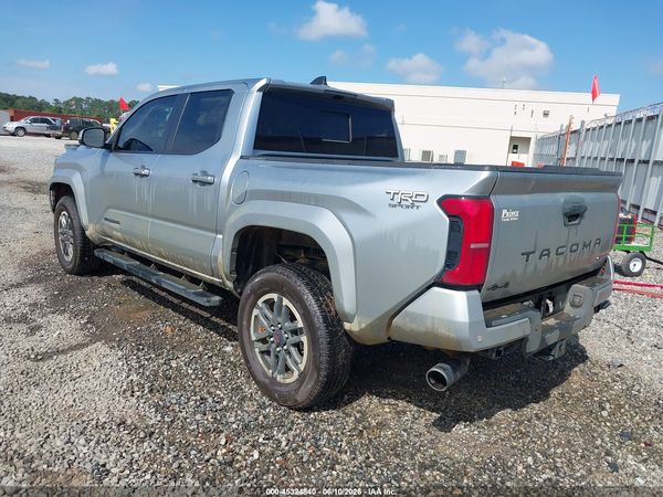 2024 TOYOTA TACOMA HYBRID TRD SPORT 4WD