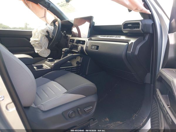 2024 TOYOTA TACOMA HYBRID TRD SPORT 4WD
