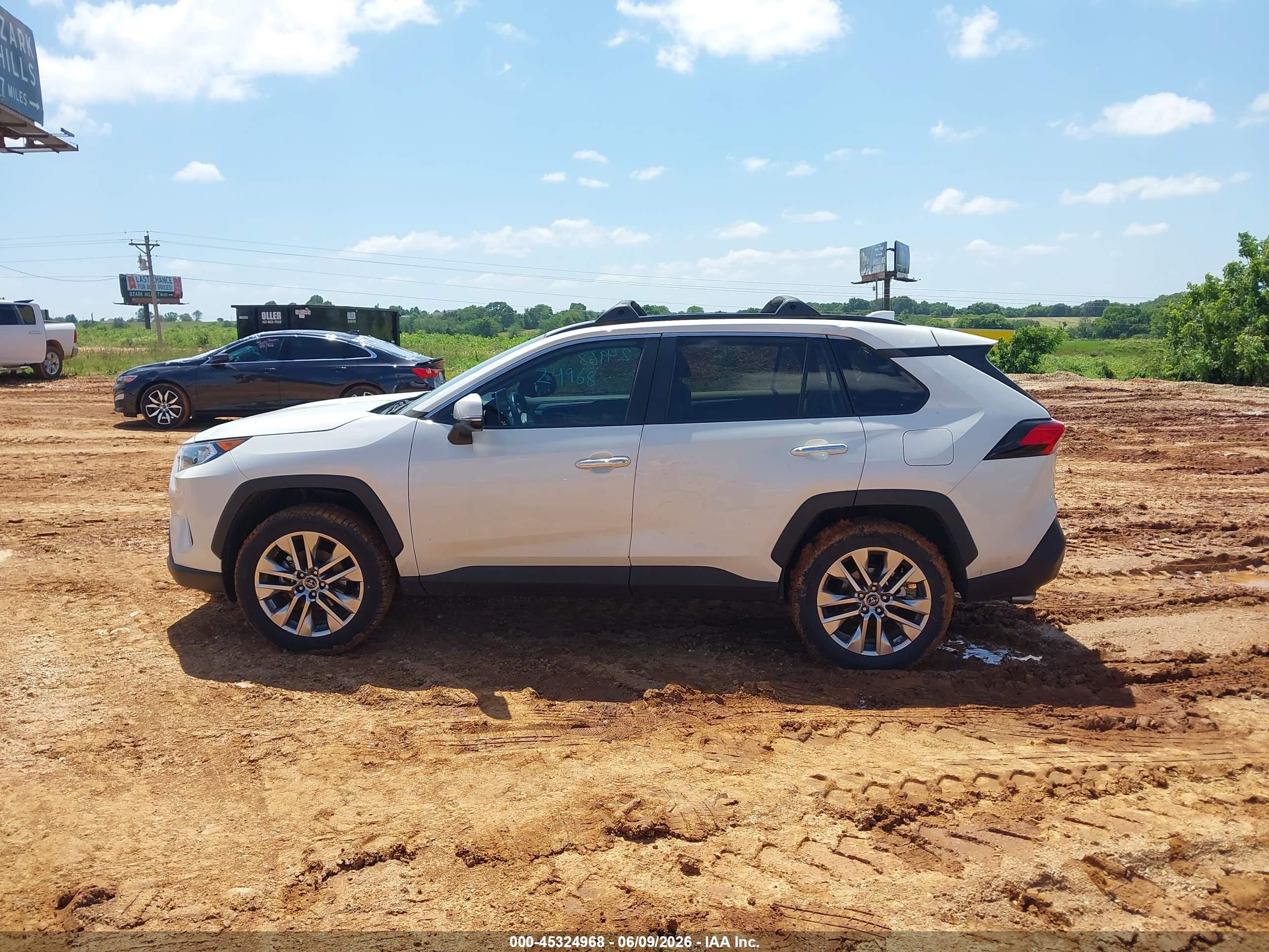 2019 TOYOTA RAV4 LIMITED