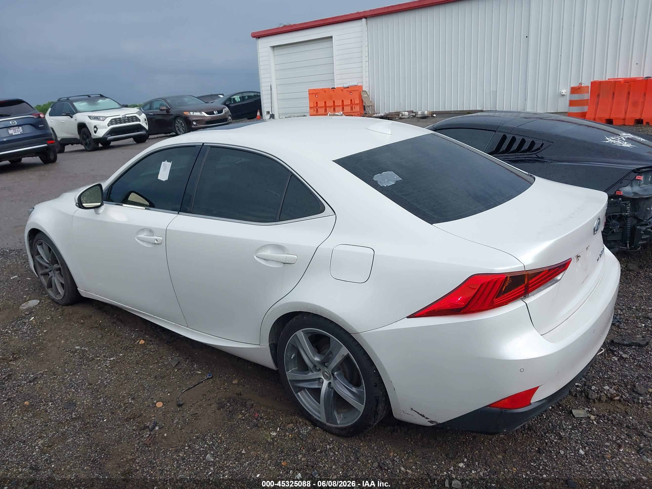 2017 LEXUS IS 300