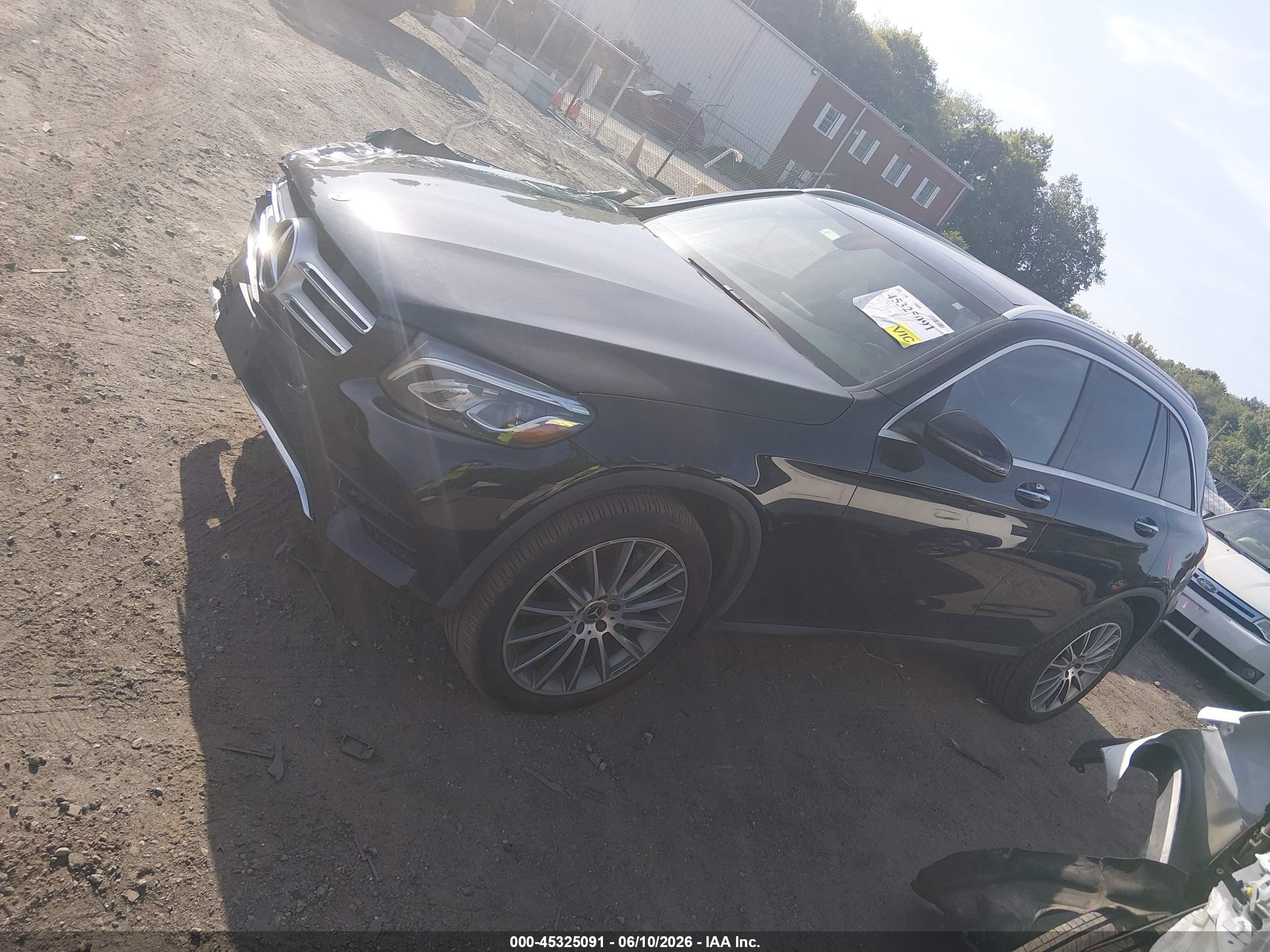 2018 MERCEDES-BENZ GLC 300 4MATIC