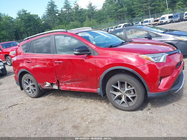 2016 TOYOTA RAV4 SE