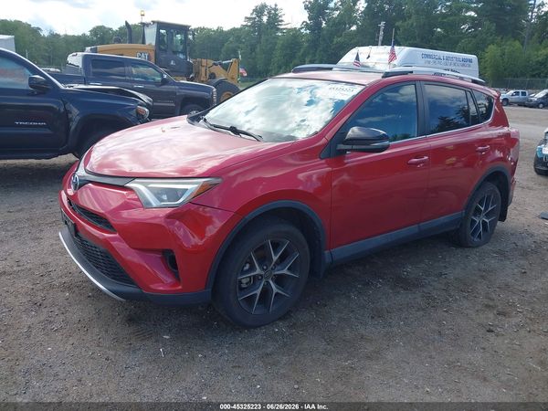 2016 TOYOTA RAV4 SE