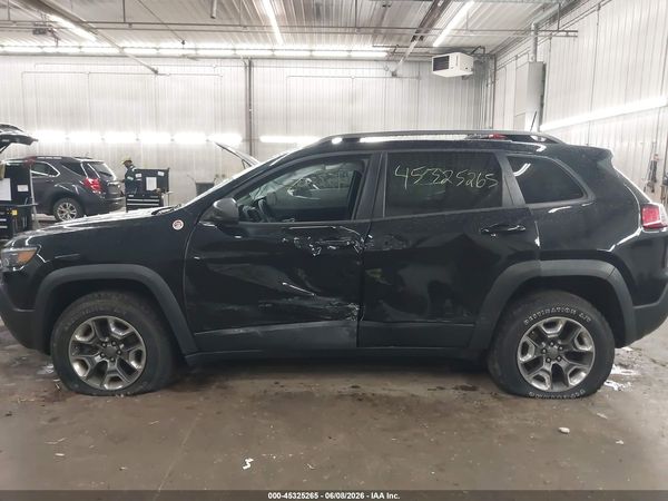 2019 JEEP CHEROKEE TRAILHAWK 4X4