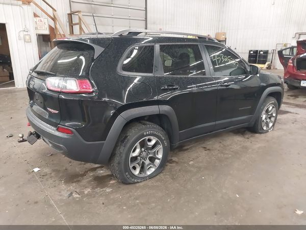 2019 JEEP CHEROKEE TRAILHAWK 4X4