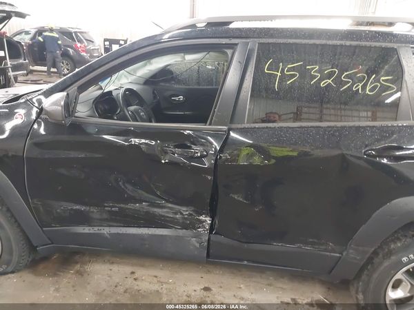 2019 JEEP CHEROKEE TRAILHAWK 4X4