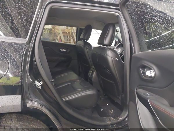 2019 JEEP CHEROKEE TRAILHAWK 4X4