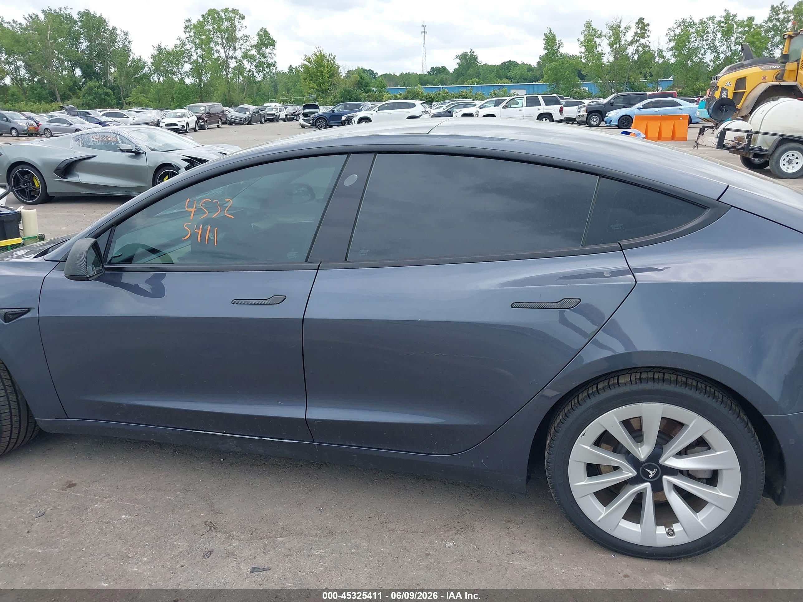 2022 TESLA MODEL 3 REAR-WHEEL DRIVE