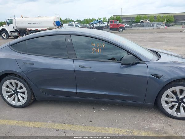2022 TESLA MODEL 3 REAR-WHEEL DRIVE