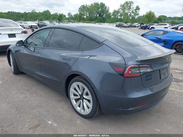 2022 TESLA MODEL 3 REAR-WHEEL DRIVE