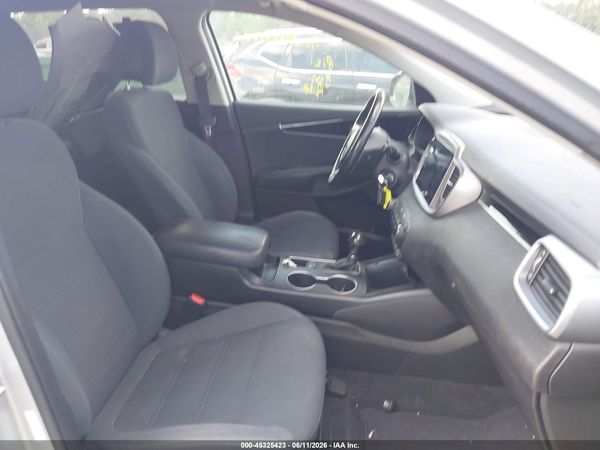 2016 KIA SORENTO 2.4L LX