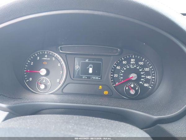 2016 KIA SORENTO 2.4L LX