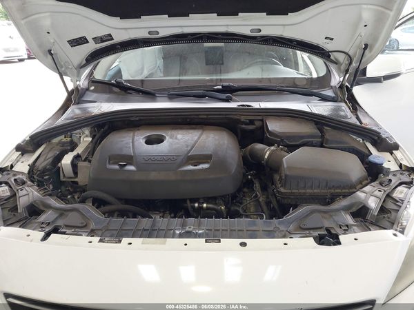 2016 VOLVO V60 T5 DRIVE-E PREMIER
