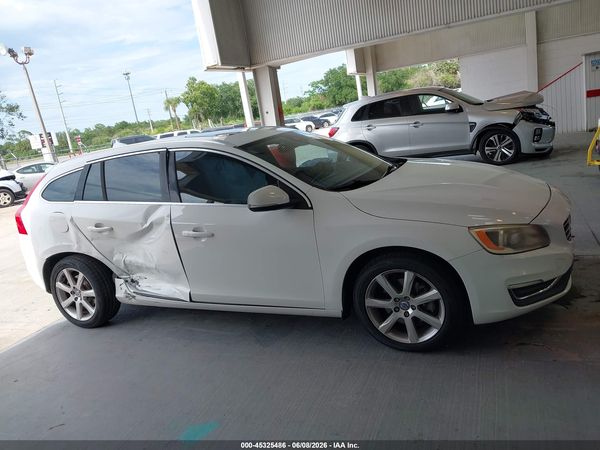 2016 VOLVO V60 T5 DRIVE-E PREMIER