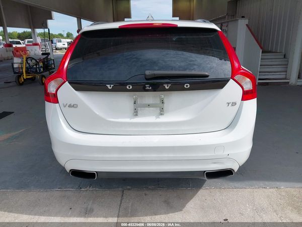 2016 VOLVO V60 T5 DRIVE-E PREMIER