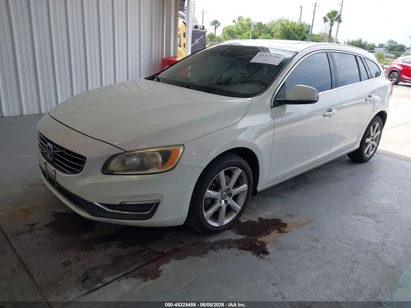 2016 VOLVO V60 T5 DRIVE-E PREMIER