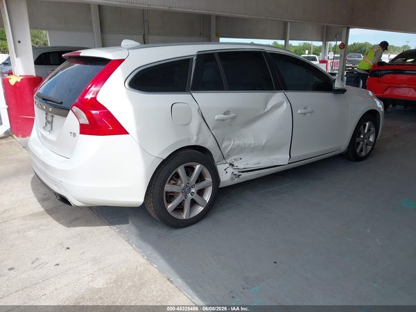 2016 VOLVO V60 T5 DRIVE-E PREMIER