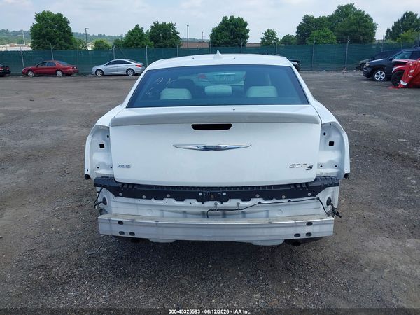 2018 CHRYSLER 300 300S — I119