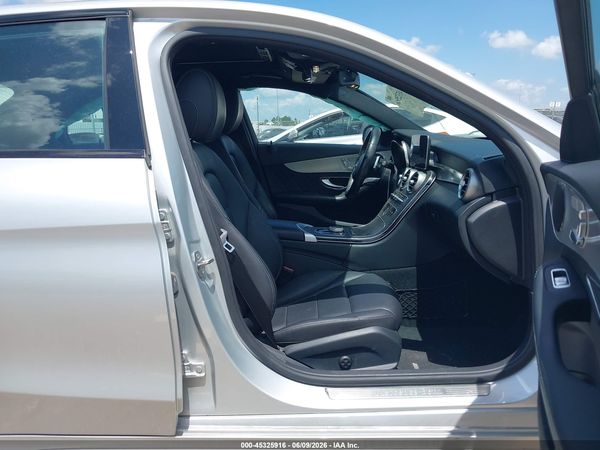 2019 MERCEDES-BENZ C 300 C300