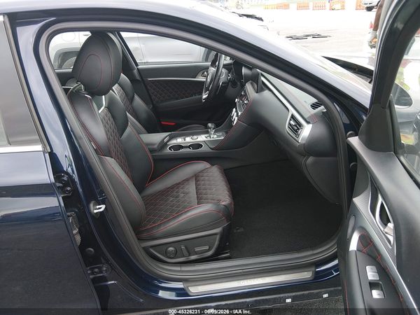 2022 GENESIS G70 3.3T AWD