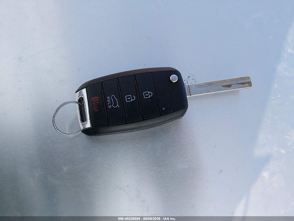 2016 KIA SORENTO 2.4L LX