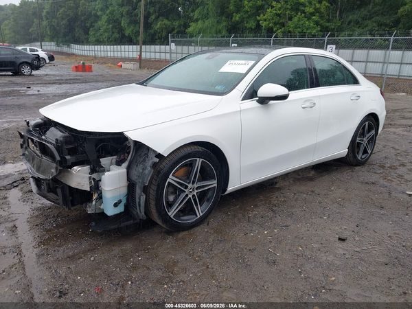 2021 MERCEDES-BENZ A 220 A220