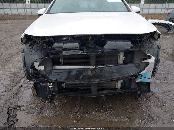 2021 MERCEDES-BENZ A 220 A220
