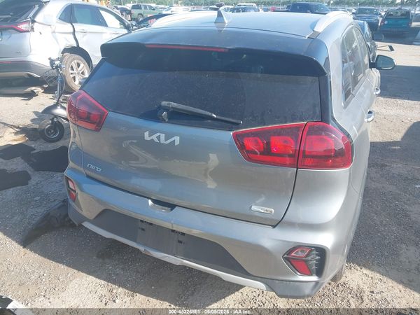 2022 KIA NIRO LXS