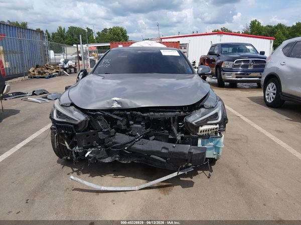 2021 INFINITI Q60 LUXE