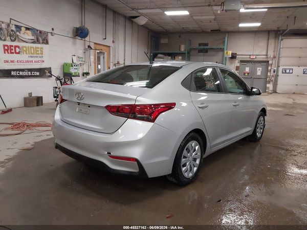 2022 HYUNDAI ACCENT SE