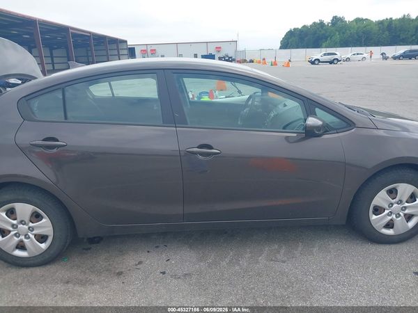 2018 KIA FORTE LX