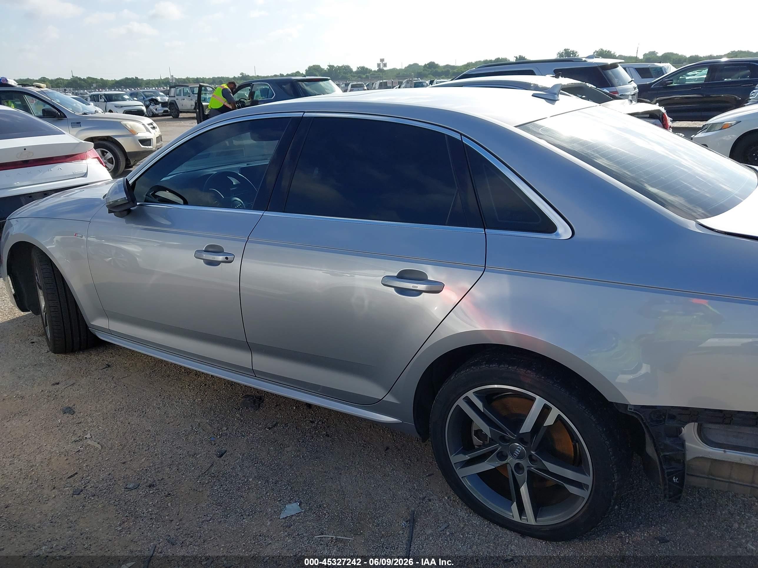 2018 AUDI A4