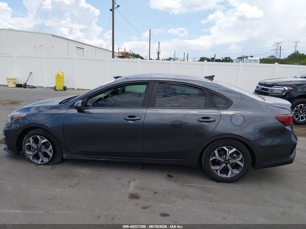 2019 KIA FORTE LXS