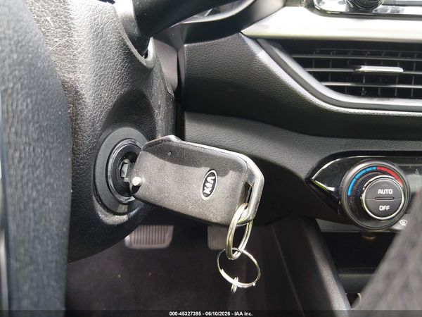 2019 KIA FORTE LXS