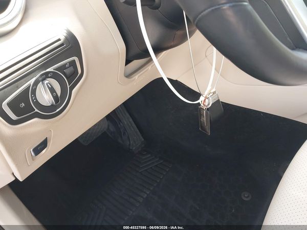 2020 MERCEDES-BENZ GLC 300 4MATIC