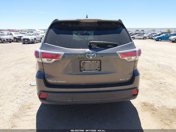 2016 TOYOTA HIGHLANDER XLE V6