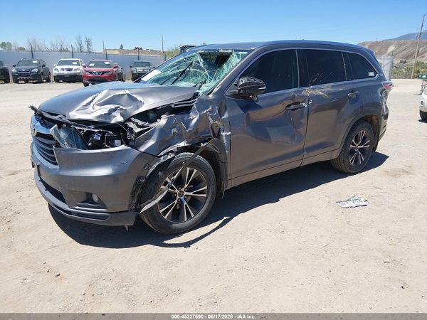 2016 TOYOTA HIGHLANDER XLE V6